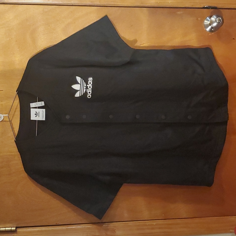 Adidas mens black baseball jersey size M